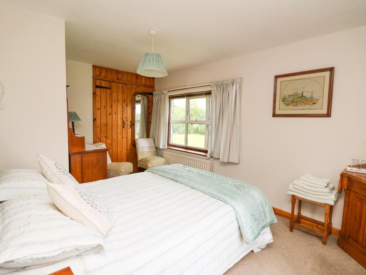 Holly Farm Cottage Newbridge on Wye Exterior foto